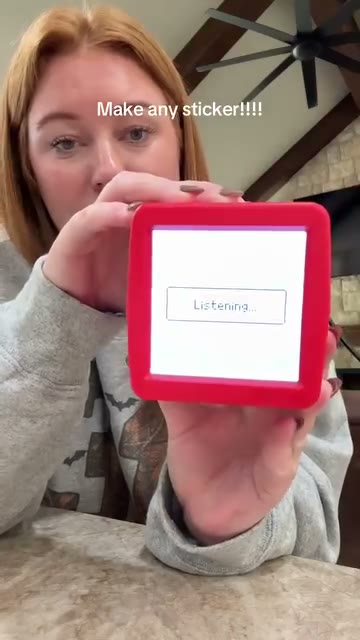 Short looping preview of Scribbly sticker-making demonstration 1